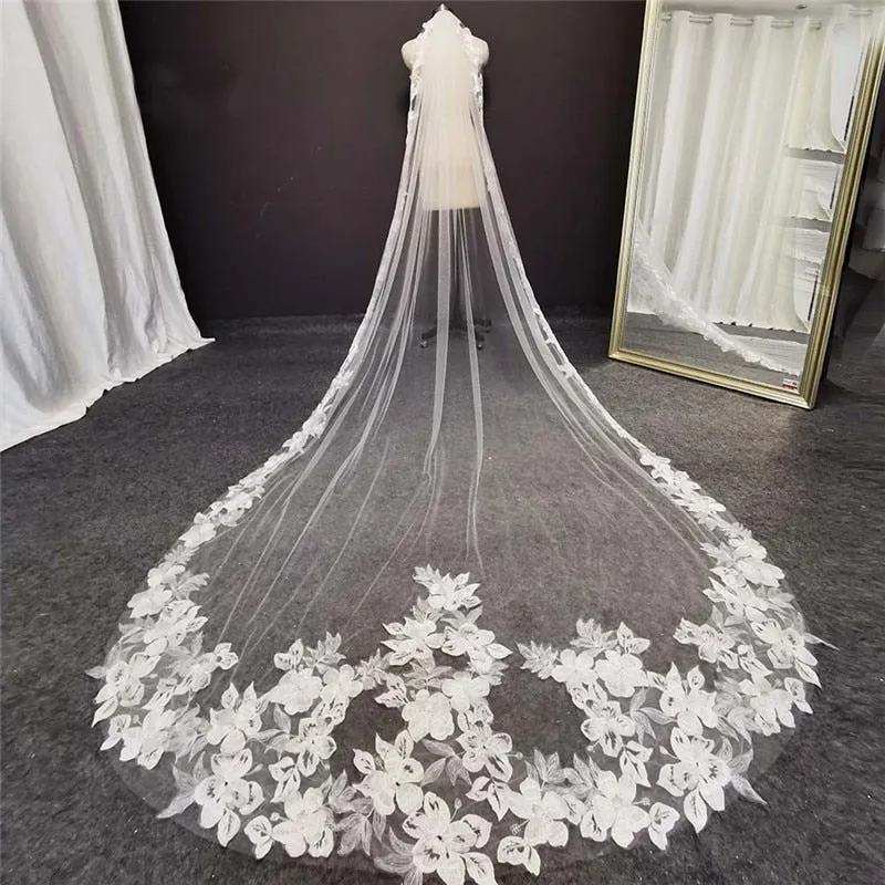 Beautiful Flower Lace Wedding Veil