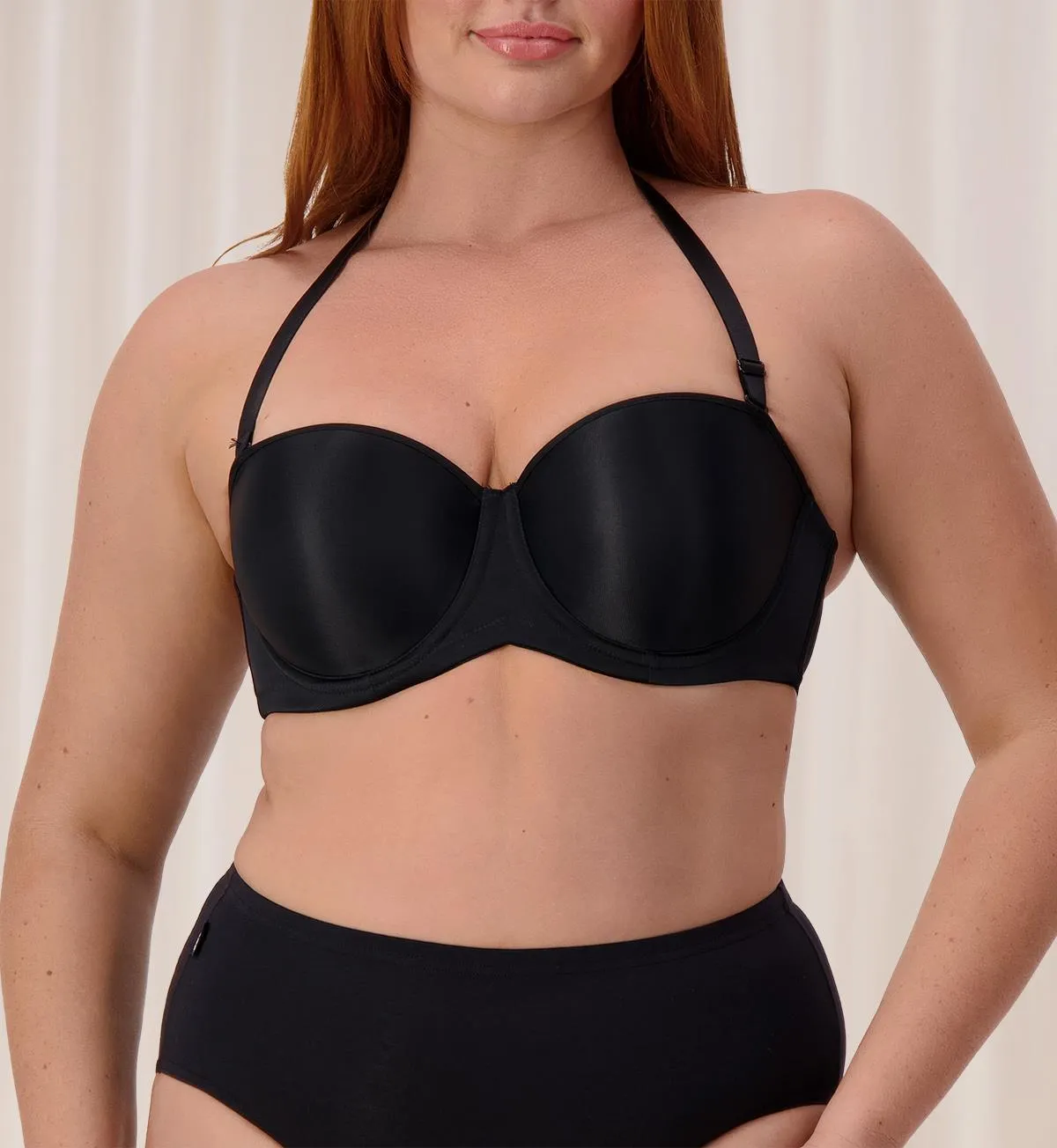 BEAUTIFUL SILHOUETTE STRAPLESS BRA