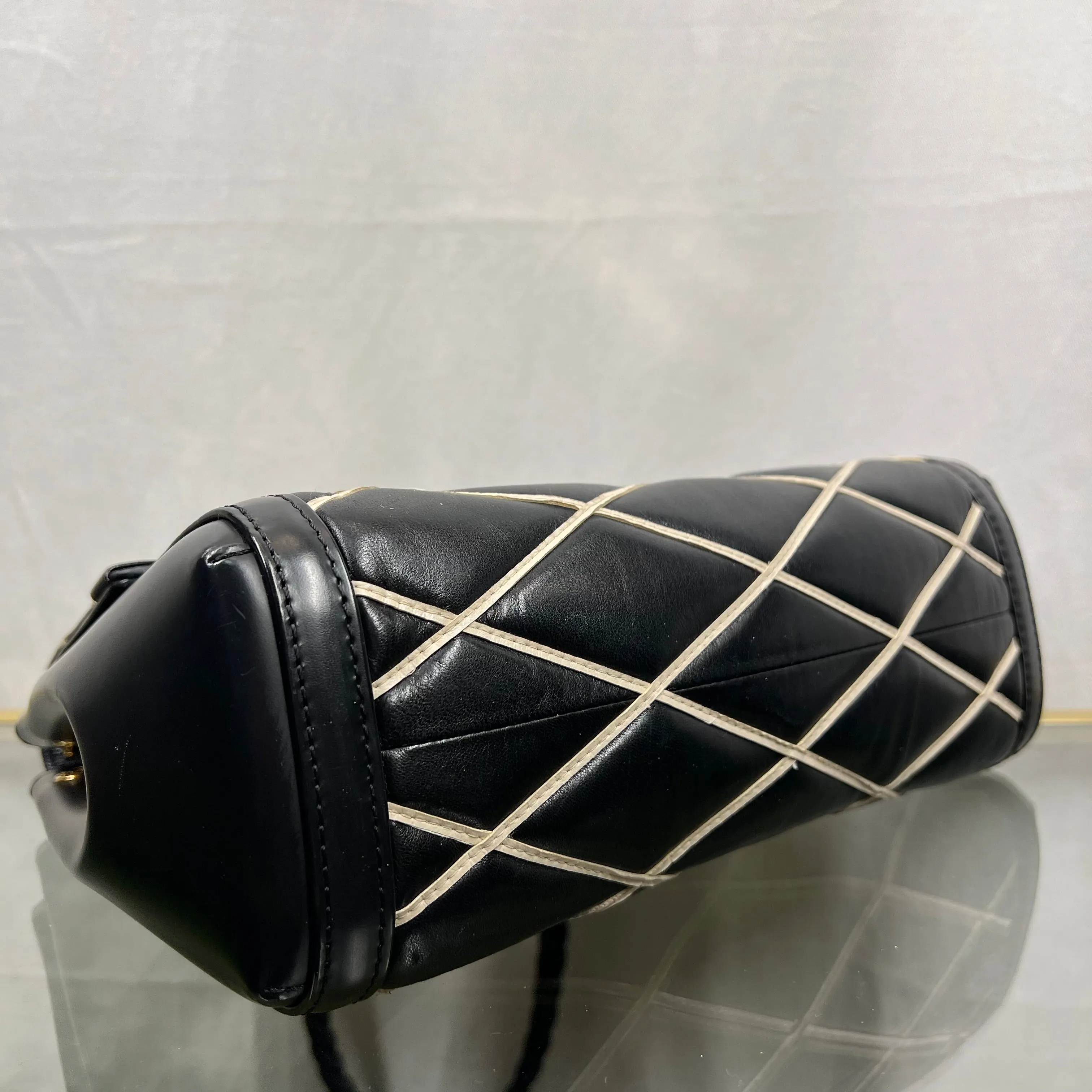 LOUIS VUITTON Malletage Pochette Black White Quilted Lambskin Shoulder Bag