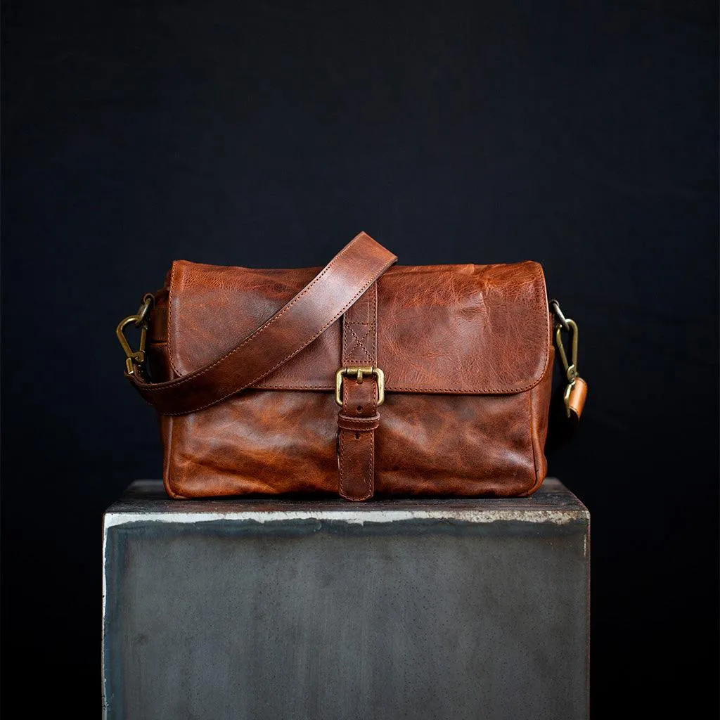 París Cognac Leather Camera Bag