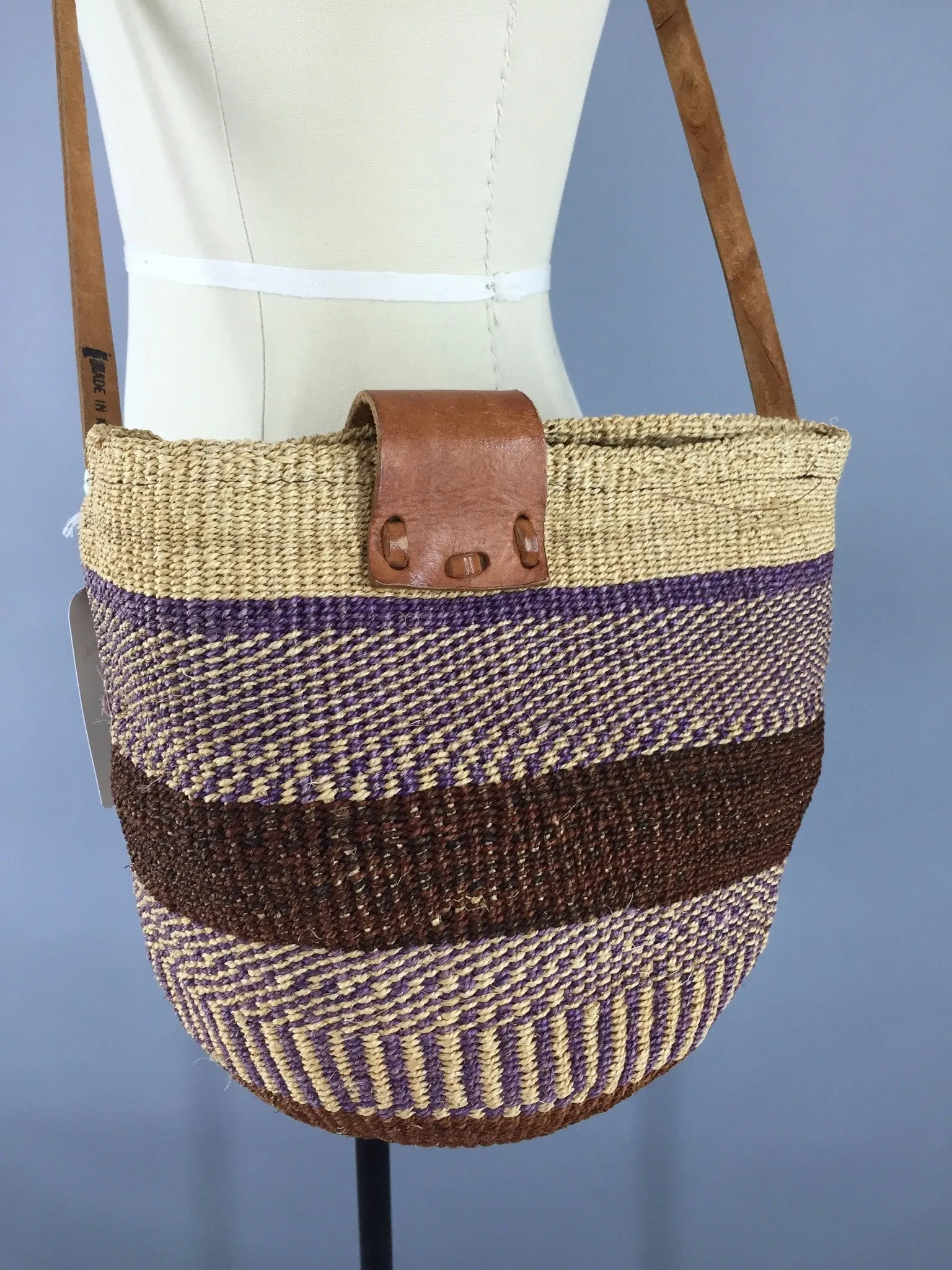 Vintage Sisal Bag / Straw Market Tote