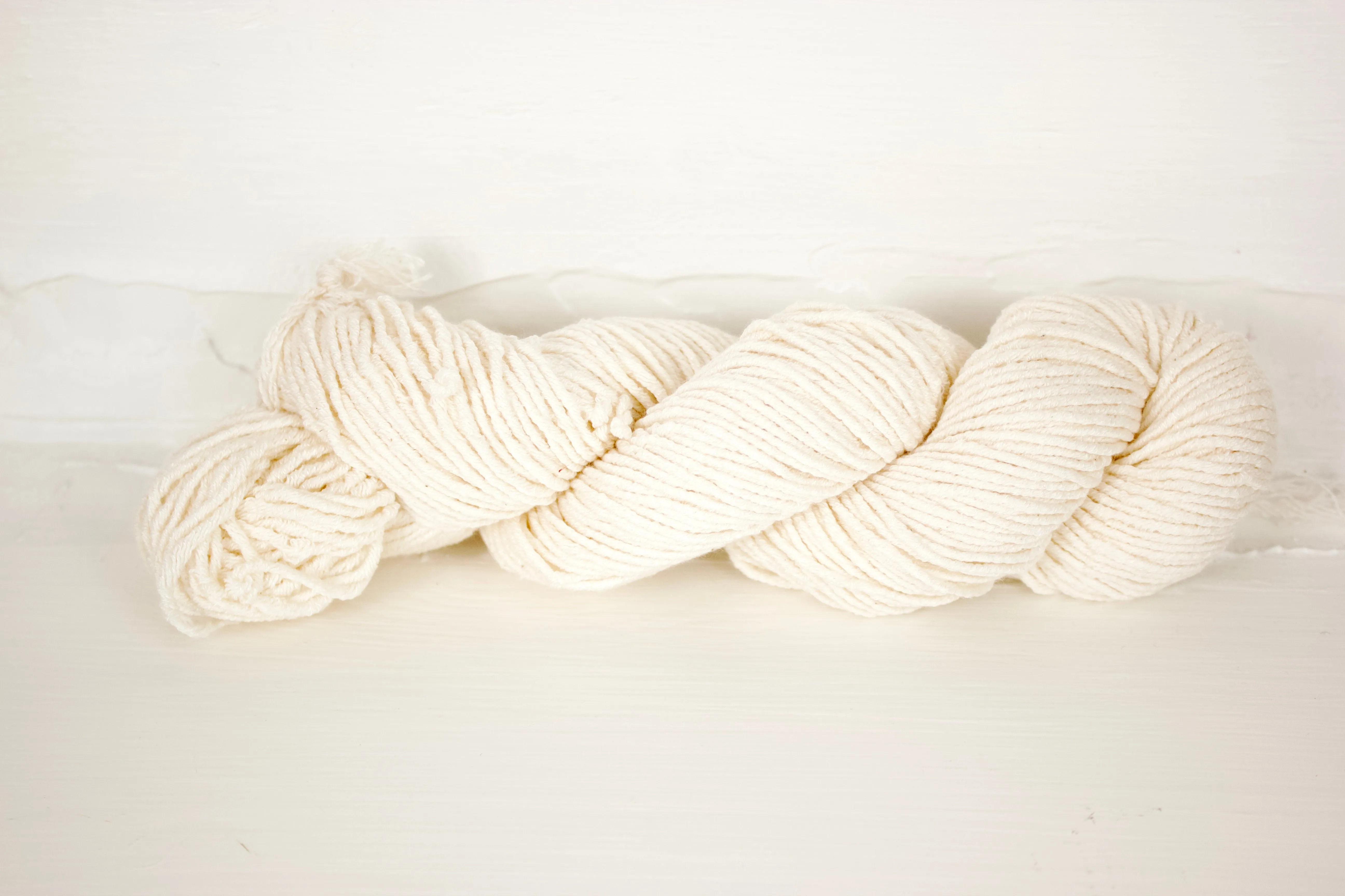 Wholesale Hyades - Vegan Stretchy Worsted Yarn Base for Dyers, undyed ecru, tencel, organic cotton, elastic